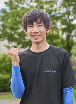 小川隆弘
